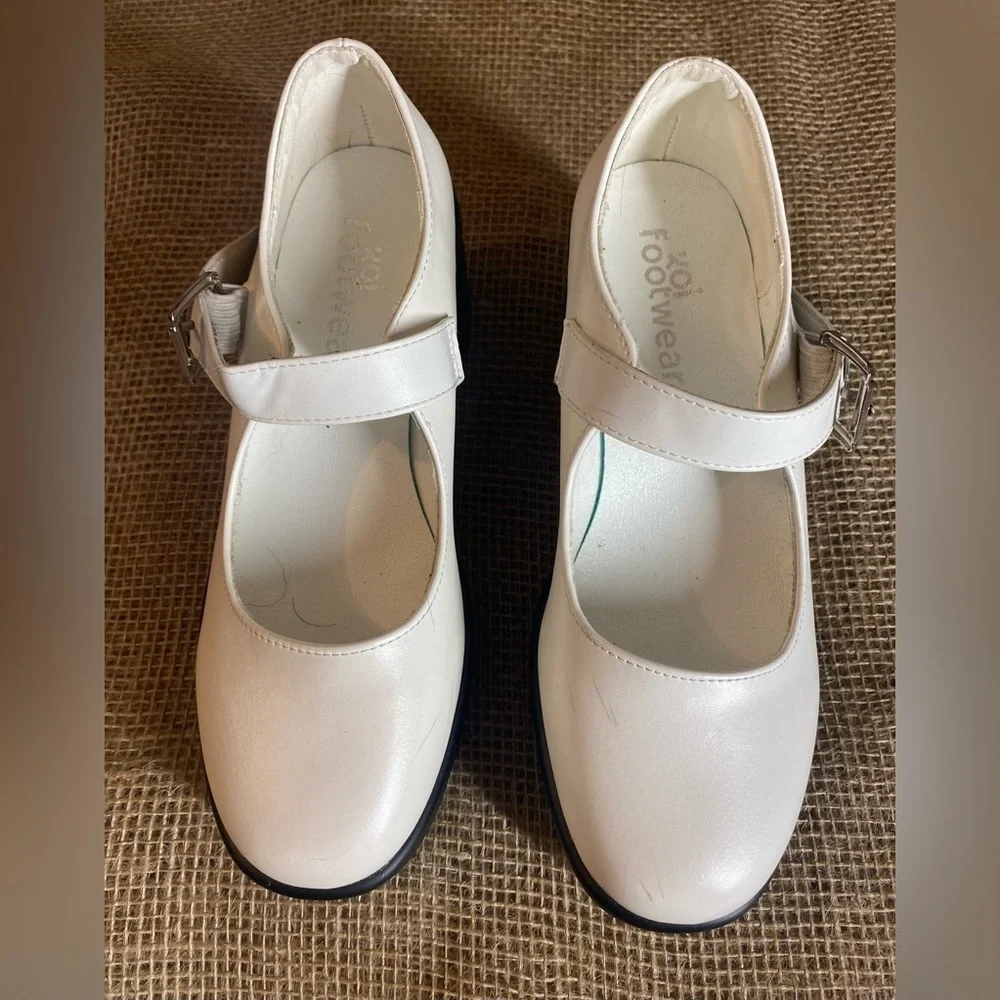 Koi Footwear White Platform Mary Janes, 3/36, Vegan Leather Buckles Small scuffs